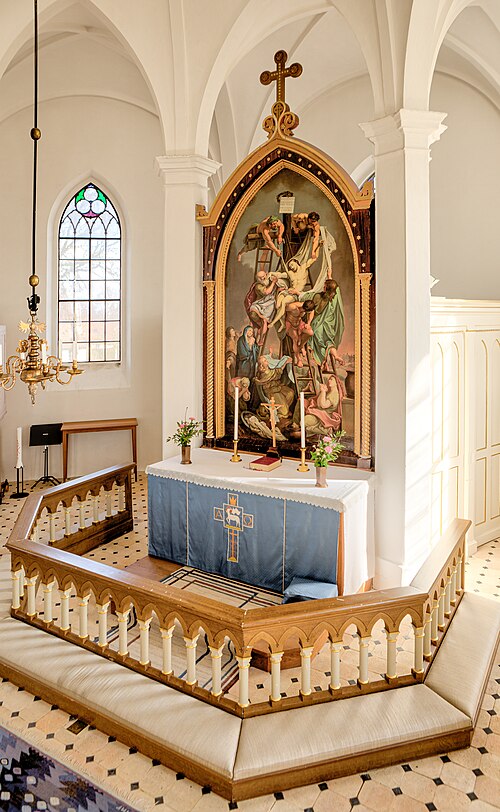 Höja kyrka, interno