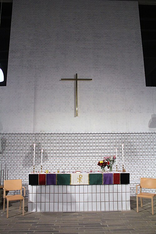 Årsta kyrka, intérieur