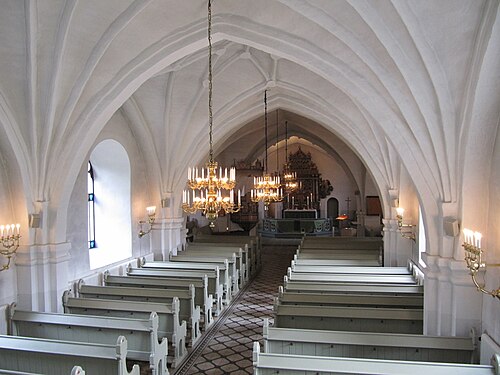 Väsby kyrka, interno