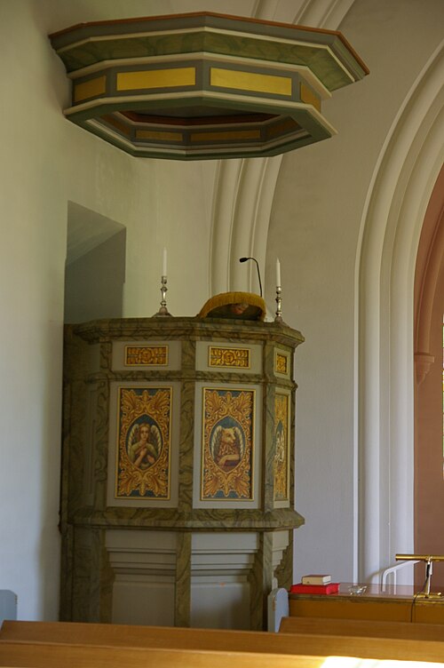Tiarps kyrka, interno