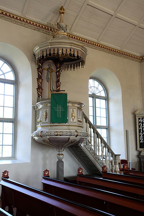 Värö kyrka, interno