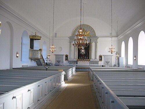 Tvings kyrka, interno