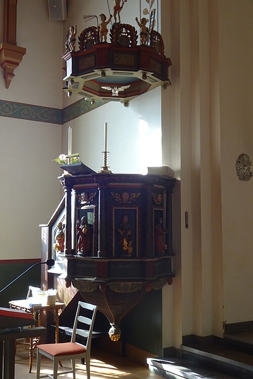 Vara kyrka, interno