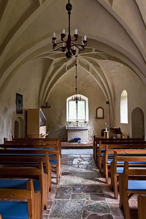 Sankt Anna gamla kyrka, intérieur