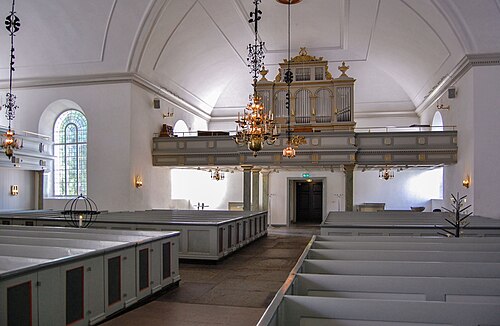 Asarums kyrka, interno