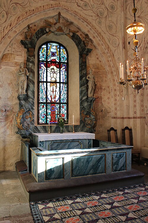 Håbo-Tibble kyrka, interno
