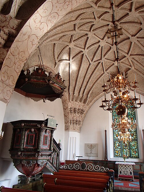 Grundsunda kyrka, interno