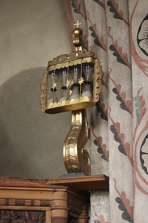 Knivsta gamla kyrka, interno