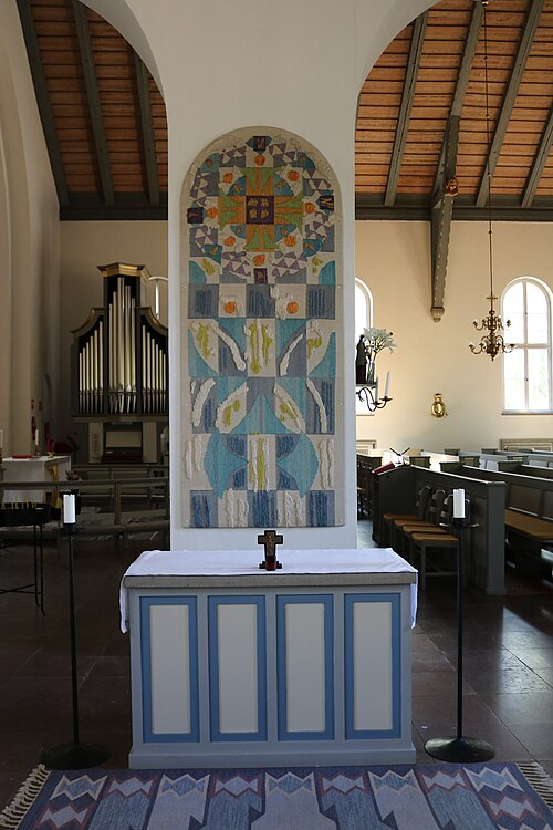 Nybro kyrka, intérieur