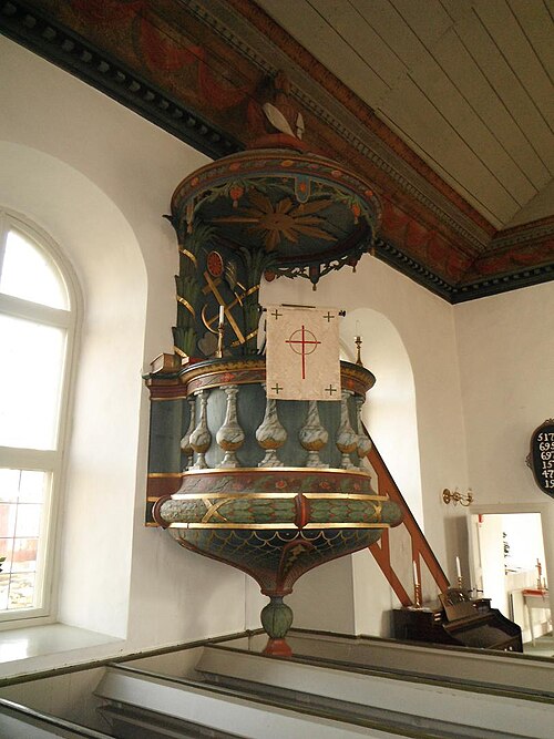 Källsjö kyrka, interno