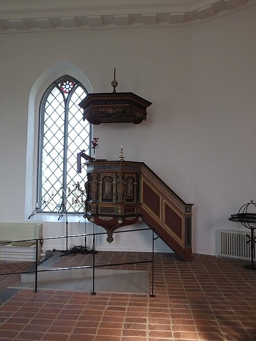 Ekeby kyrka, interno