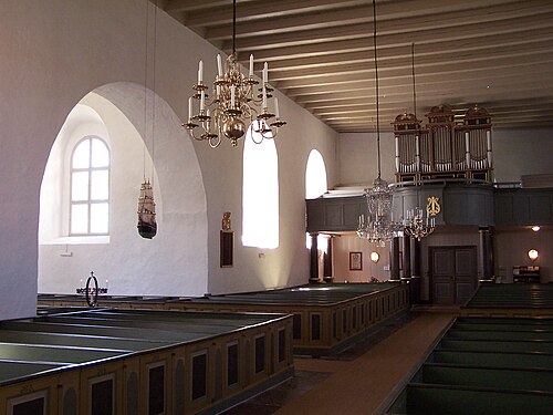 Heliga Trefaldighetskyrkan, interno