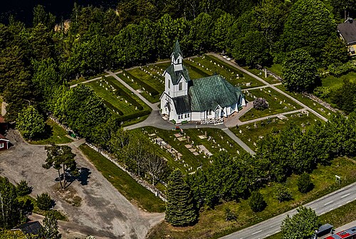 Ljusterö kyrka