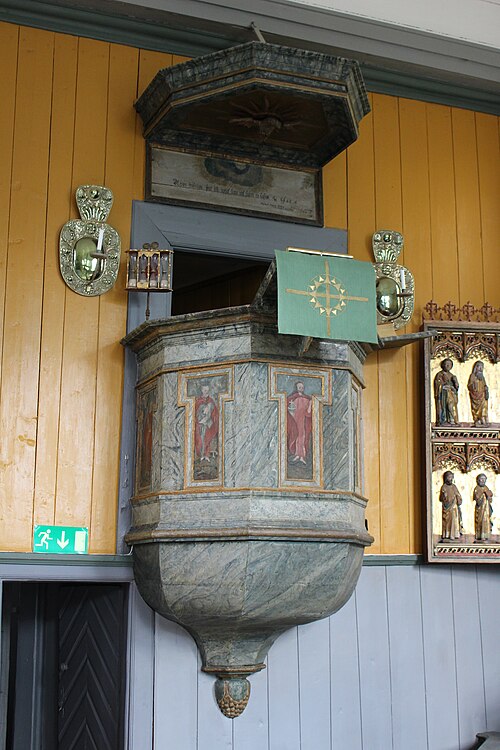 Gräsö kyrka, interno