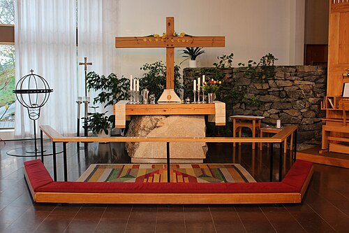 Glöstorpskyrkan, intérieur