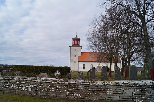 Gårdby kyrka