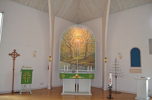 Björkhällakyrkan, interno