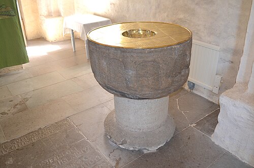 Hagebyhöga kyrka, interno