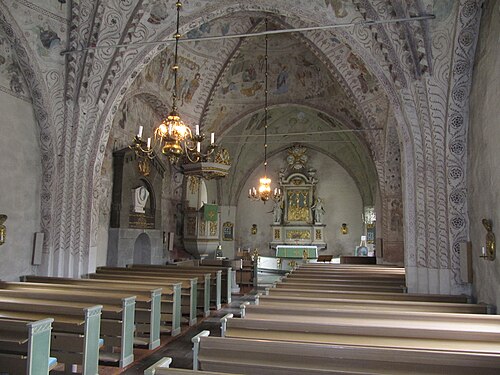 Almunge kyrka, interno