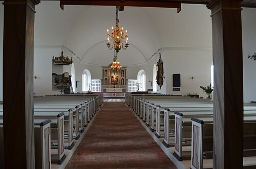 Torrlösa kyrka, intérieur
