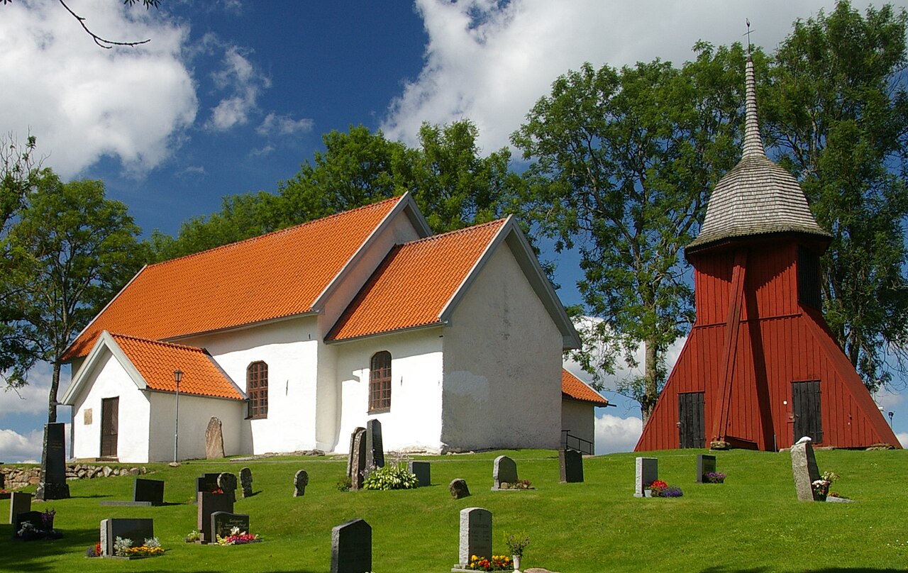 Vårkumla kyrka