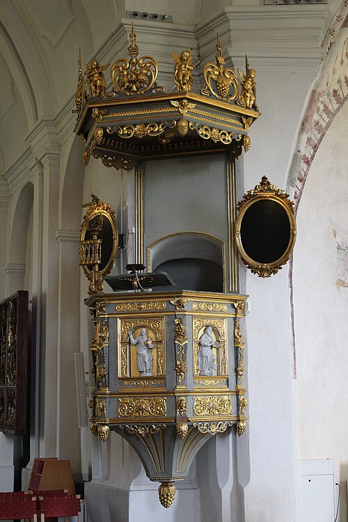 Bälinge kyrka, interno