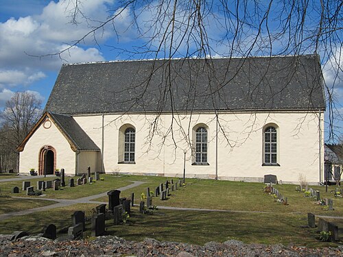Husby-Långhundra kyrka