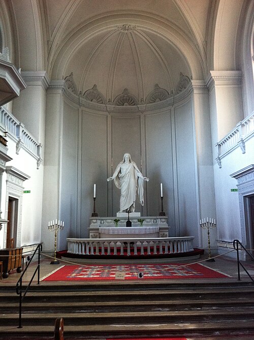 Marsvinsholms kyrka, interno