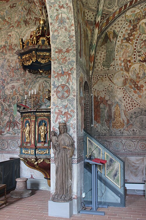 Dannemora kyrka, interno