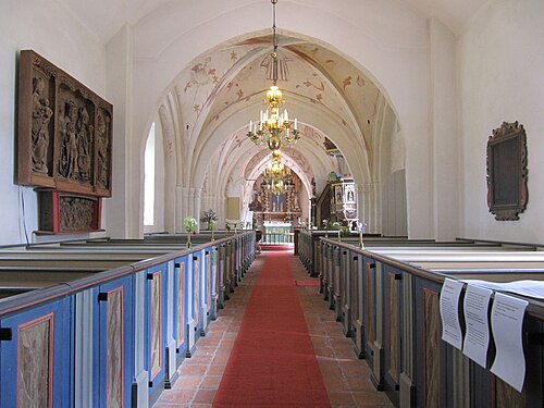 Gualövs kyrka, interno
