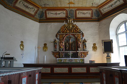 Hols kyrka, interno