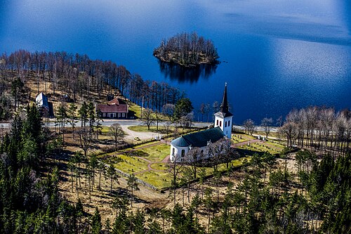 Almesåkra kyrka