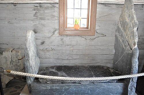 Lannaskede gamla kyrka, interno