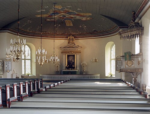 Östra Frölunda kyrka, intérieur