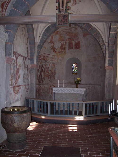 Kävlinge gamla kyrka, interno