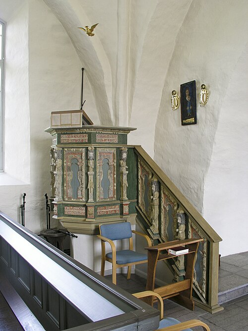 Ölmstads kyrka, interno