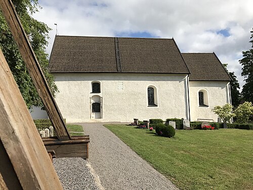 Kullerstads kyrka