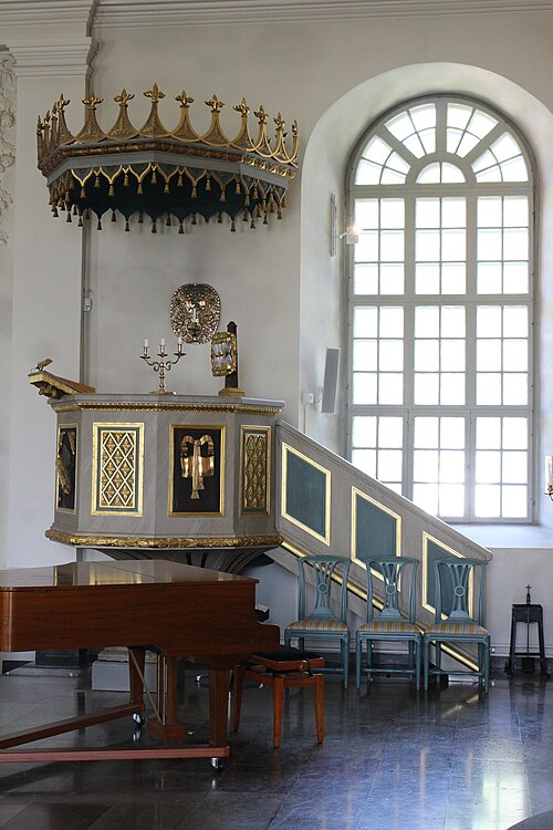 Nora kyrka, interno