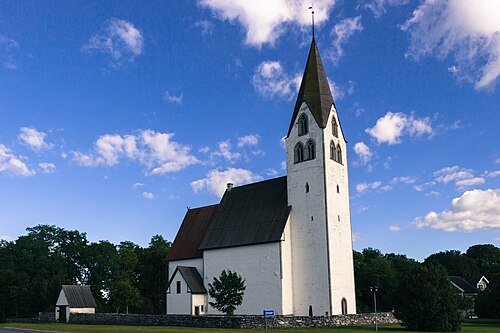 Ekeby kyrka
