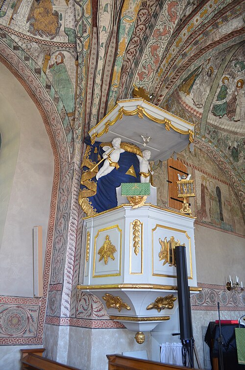 Söderby-Karls kyrka, intérieur