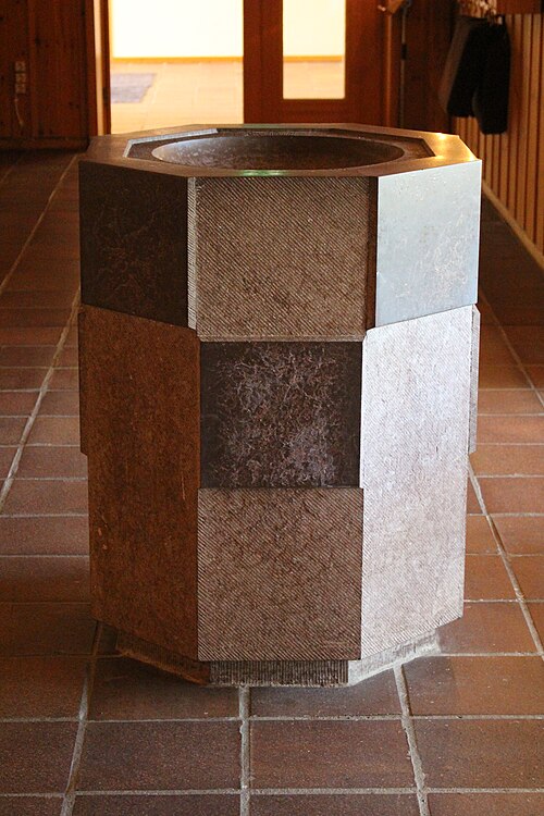 Tumba kyrka, interno