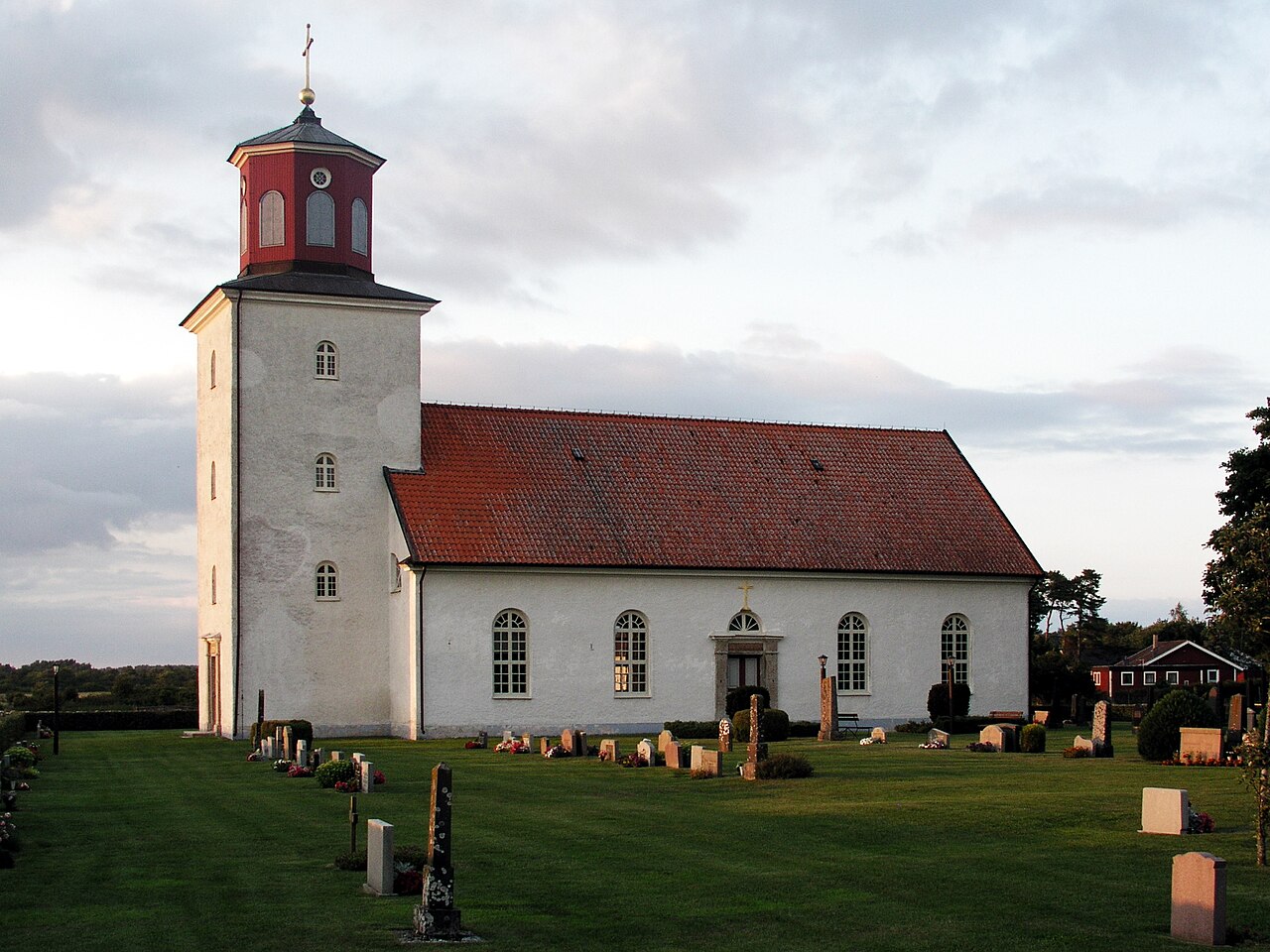 Gårdby kyrka