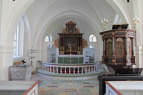Vombs kyrka, intérieur