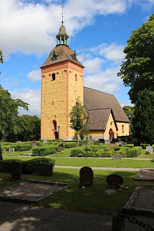 Ösmo kyrka