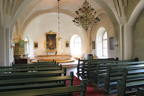 Överenhörna kyrka, intérieur