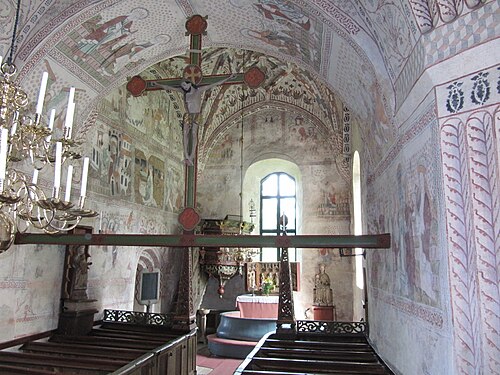 Alnö gamla kyrka, interno