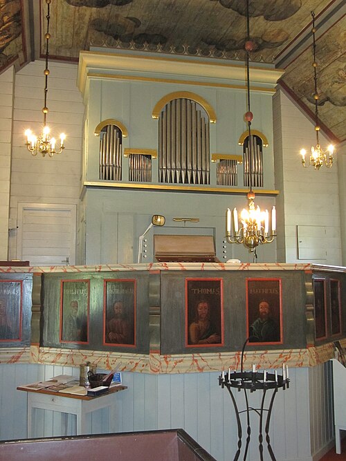 Haurida kyrka, interno