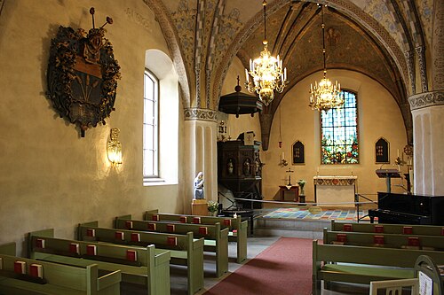 Almby kyrka, interno