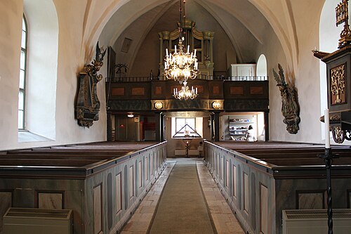 Östuna kyrka, interno