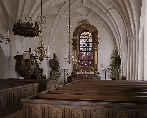 Torsångs kyrka, interno